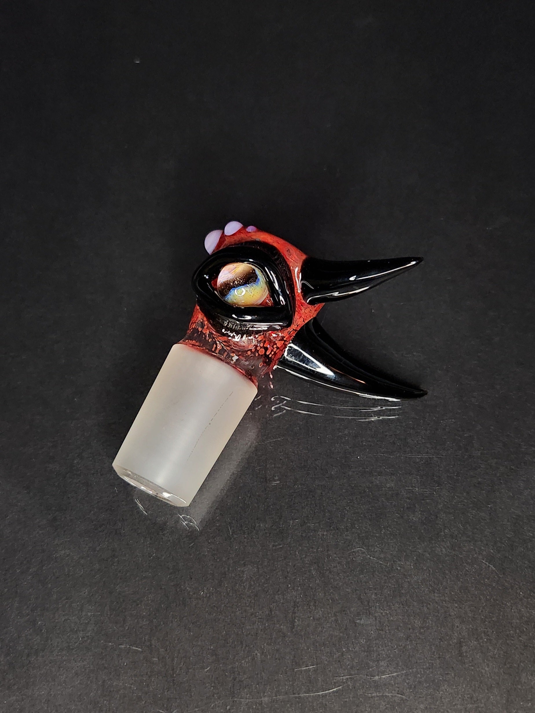 Benwa Glass 18mm 4 Hole Eye Sculpture Slides