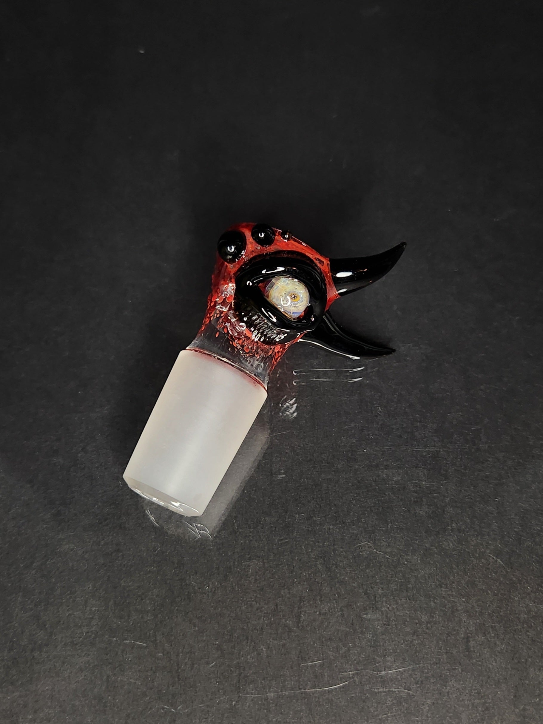 Benwa Glass 18mm 4 Hole Eye Sculpture Slides
