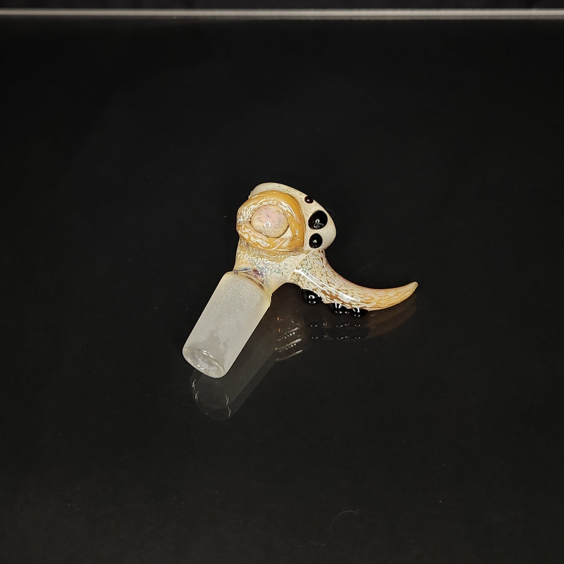 Benwa Glass 14mm 1 Hole Eye Sculpture Slides