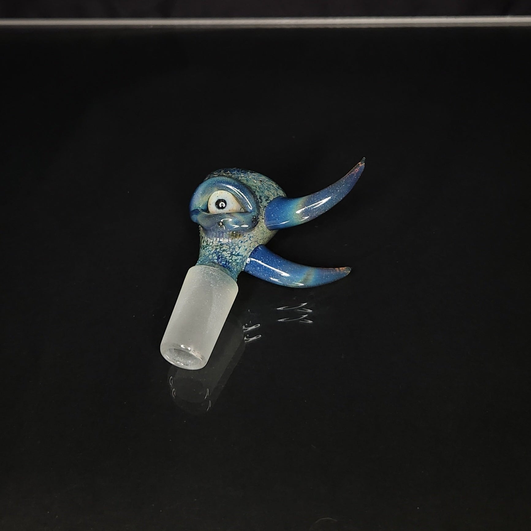 Benwa Glass 14mm 1 Hole Eye Sculpture Slides