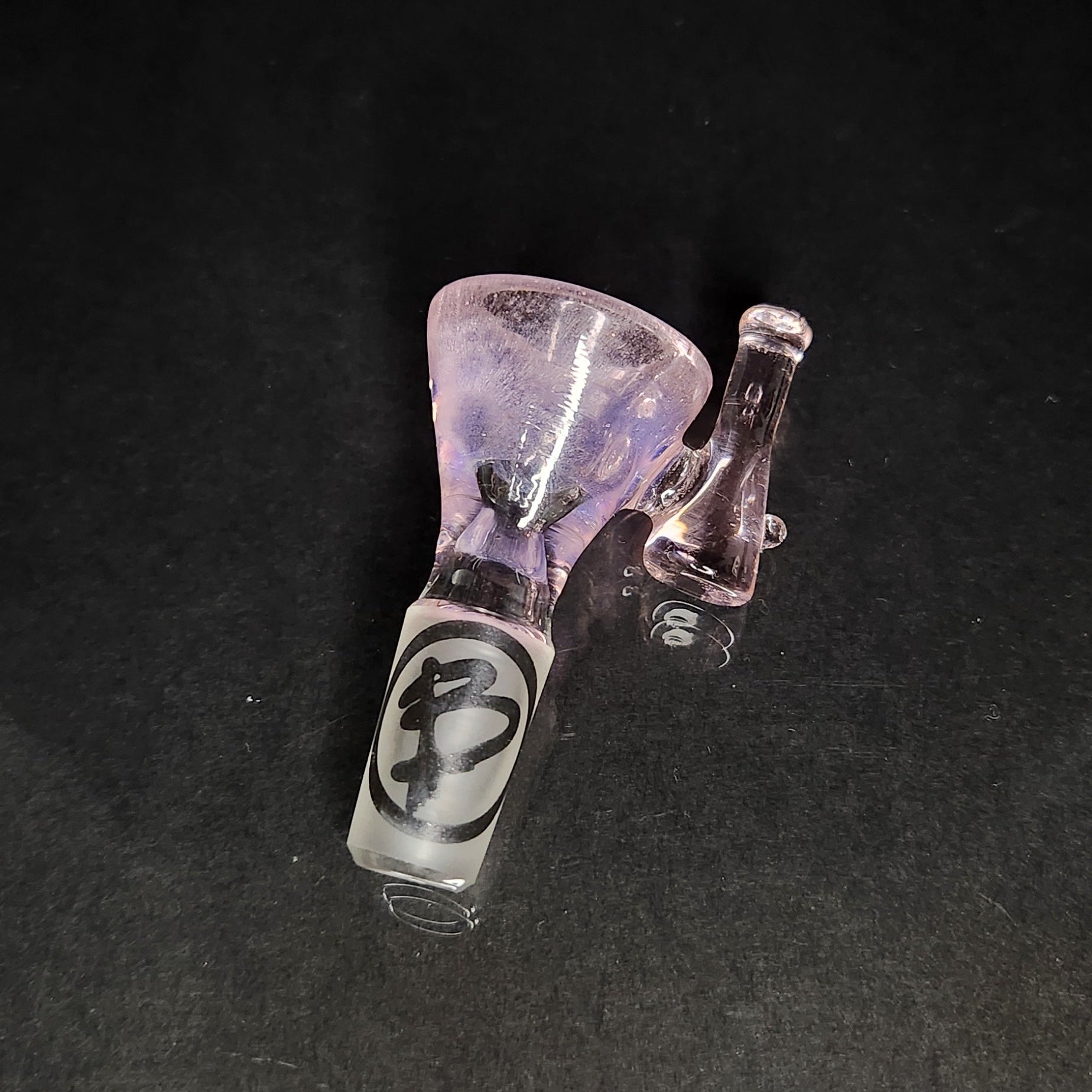 Benwa Glass 14mm 1 Hole Mini Bong Slides