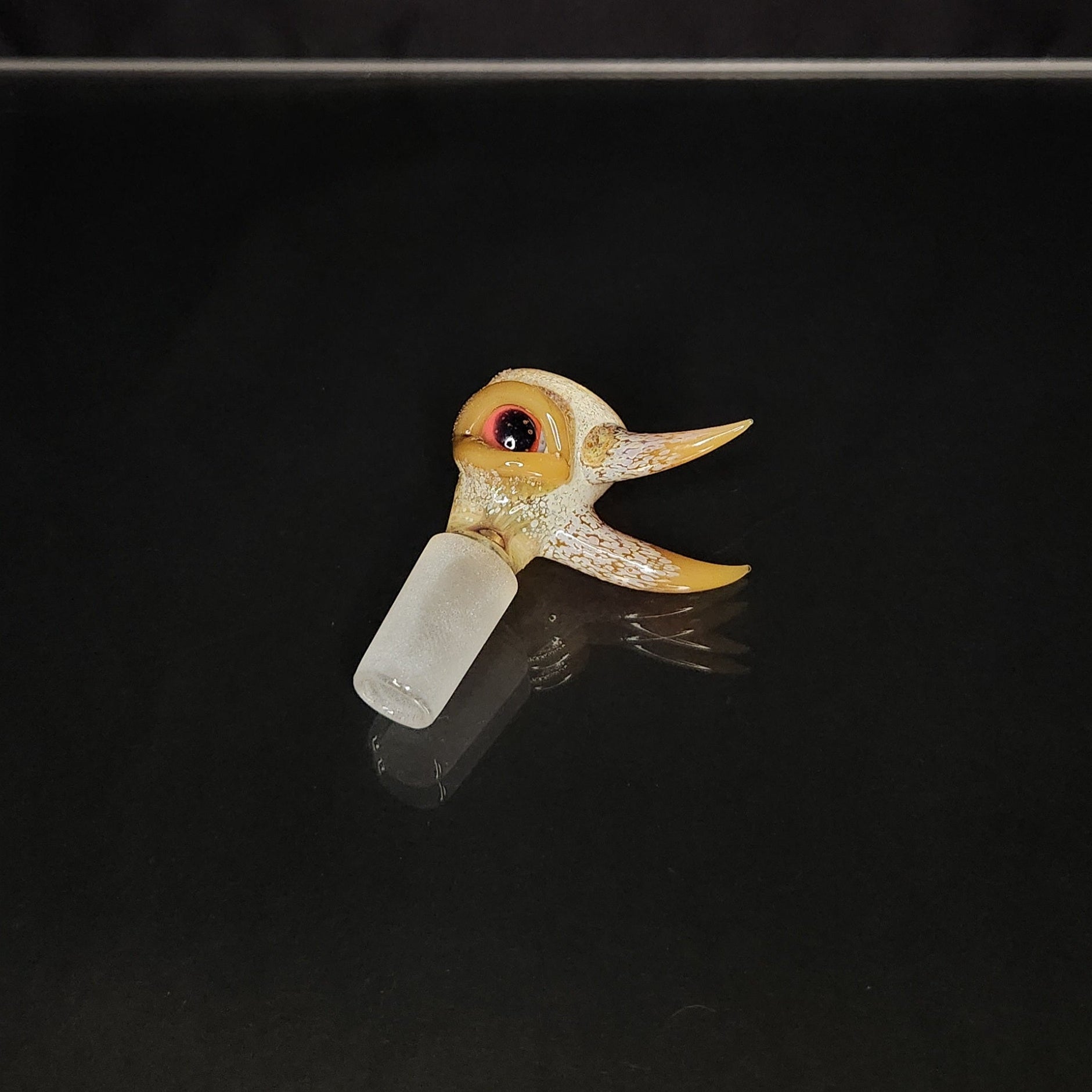 Benwa Glass 14mm 1 Hole Eye Sculpture Slides