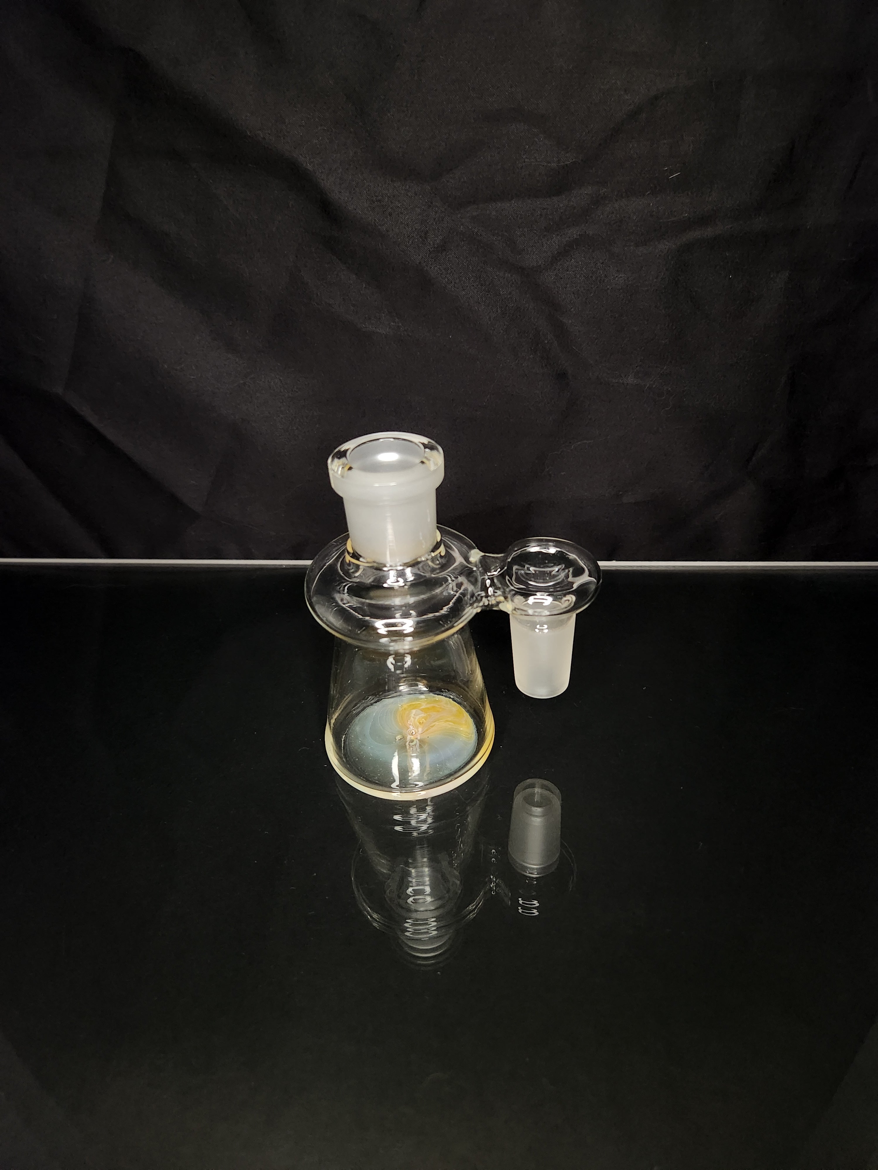 Benwa Glass 18mm 90° Dry Ash Catcher In NS Yellow